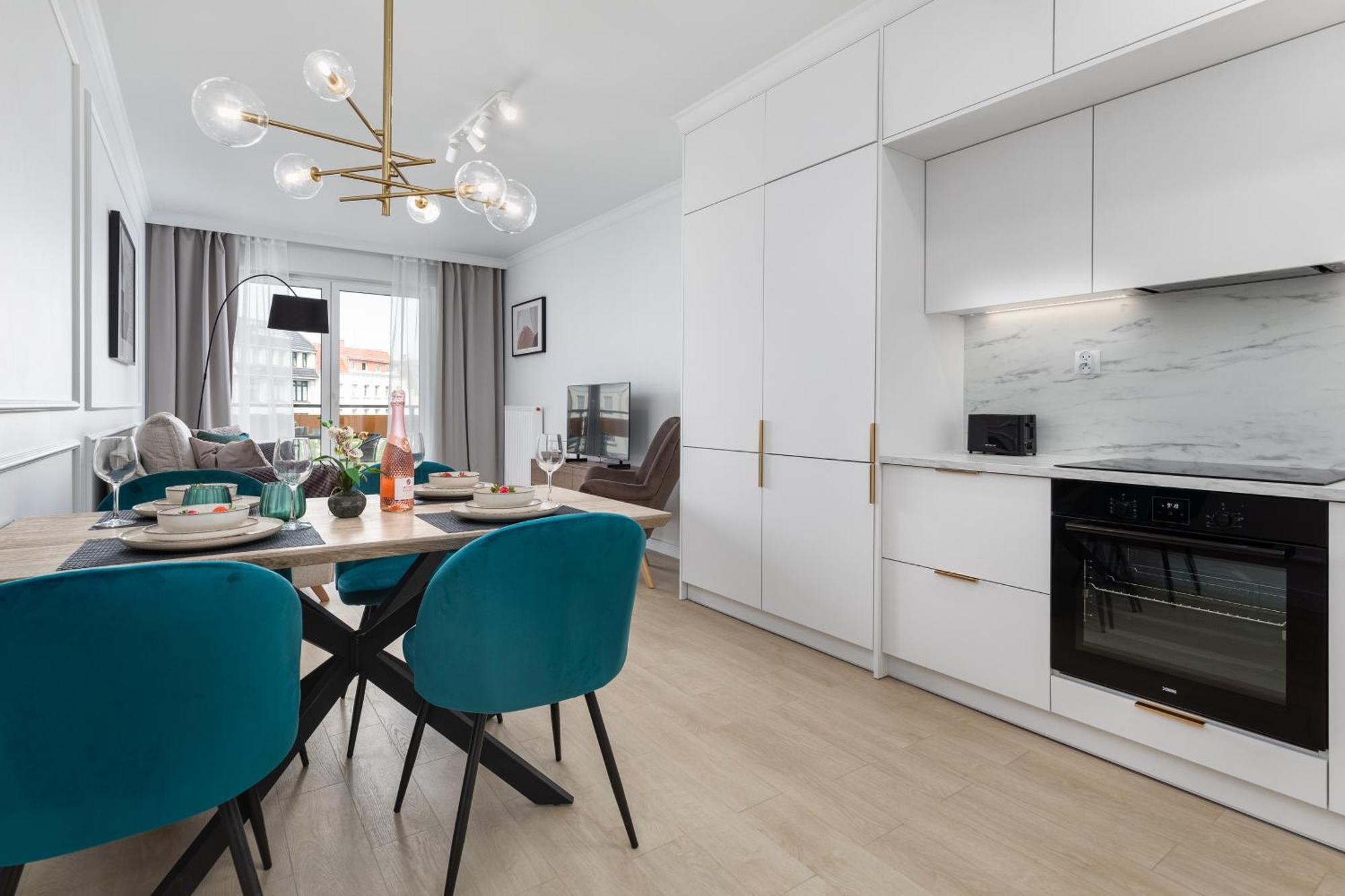 Plac Slowianski Apartments With Balcony Swinoujscie Center By Noclegi Renters Exteriör bild
