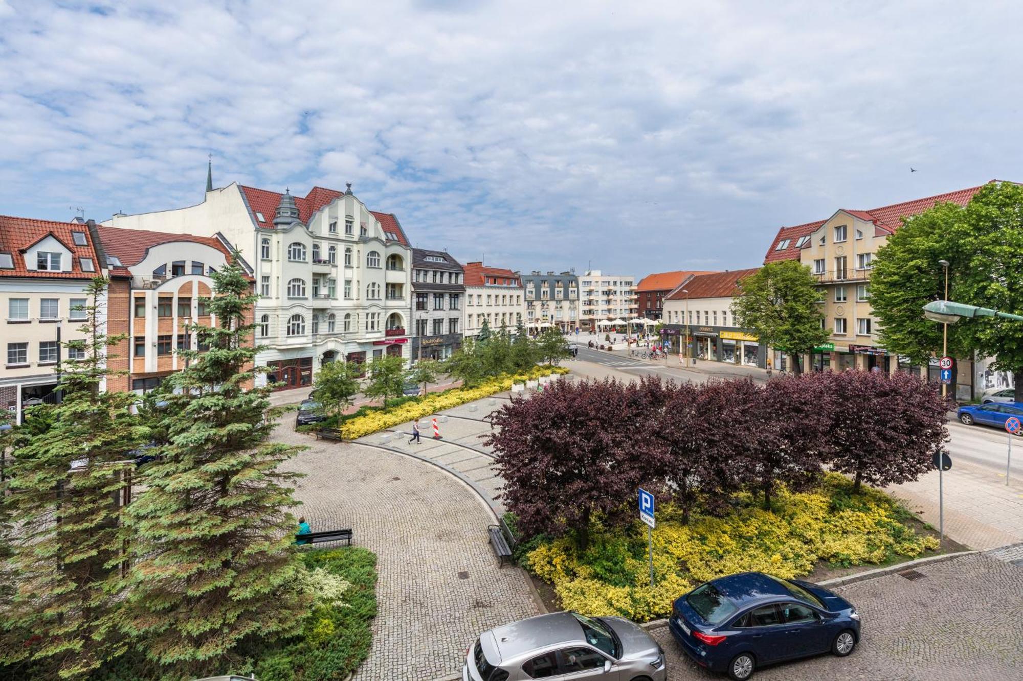 Plac Slowianski Apartments With Balcony Swinoujscie Center By Noclegi Renters Exteriör bild